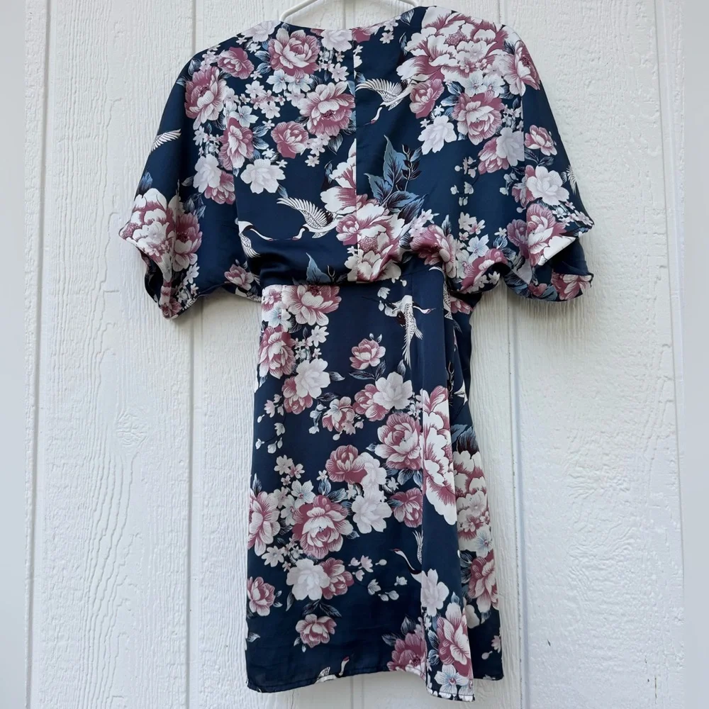 Lulu's Navy Floral Wrap Dress Women’s Small - Picture 6 of 9